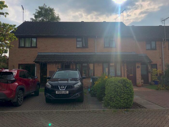 2 Bedroom Property To Rent In Cutlers Way, Leighton Buzzard, LU7