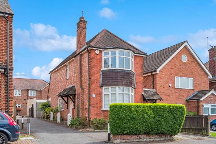 2 Bedroom Detached House To Rent In Hilliard Road, Northwood, HA6