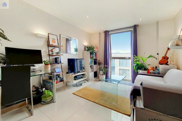 1 Bedroom Flat For Sale In Haven Way, London, SE1
