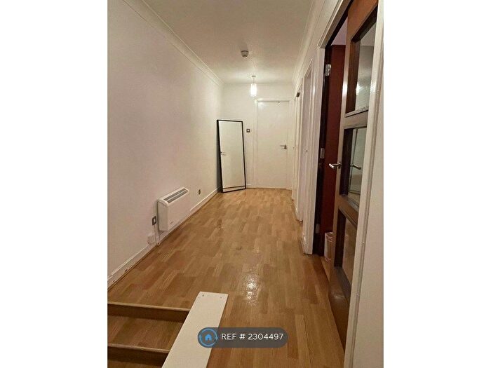 1 Bedroom Flat To Rent In James Watt Street, Glasgow, G2