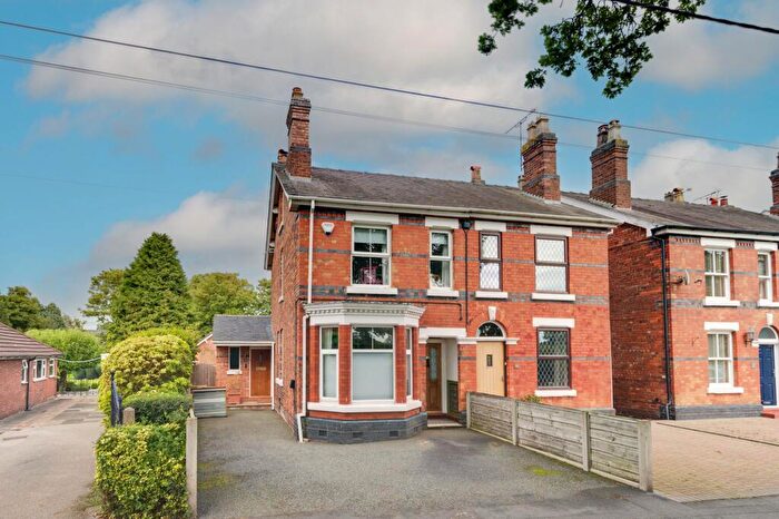 3 Bedroom Semi-Detached House For Sale In Manor Road, Sandbach, CW11