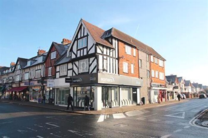 2 Bedroom Flat To Rent In Marsham Way, Gerrards Cross, SL9