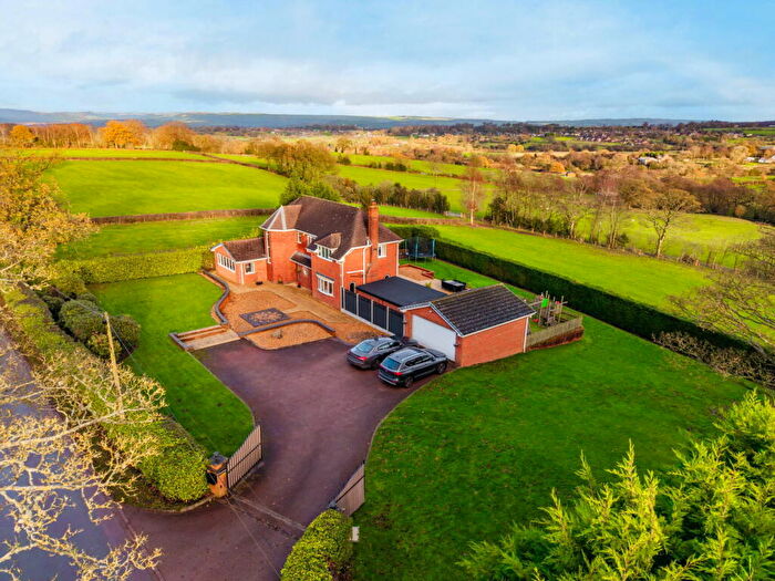 4 Bedroom Detached House For Sale In Rownall Road, Wetley Rocks, Staffordshire, ST9