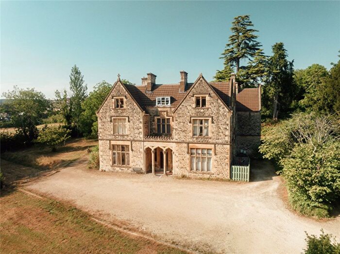 1 Bedroom Flat For Sale In Gunhouse Lane, Bowbridge, Stroud, Gloucestershire, GL5