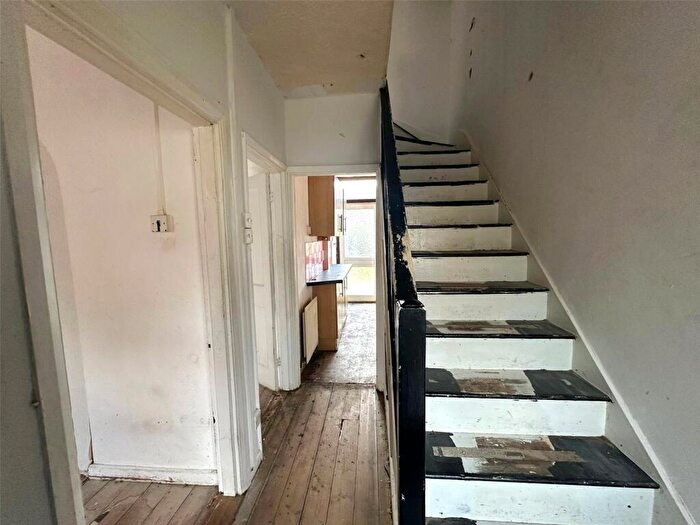 3 Bedroom Terraced House For Sale In Ravenscar Road, Bromley, BR1