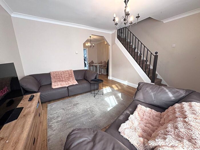 3 Bedroom Terraced House For Sale In Varley Road, Canning Town, London, E16