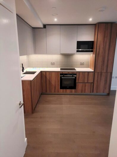 1 Bedroom Flat To Rent In Hawksbury Heights, Elephant Park, London, SE17