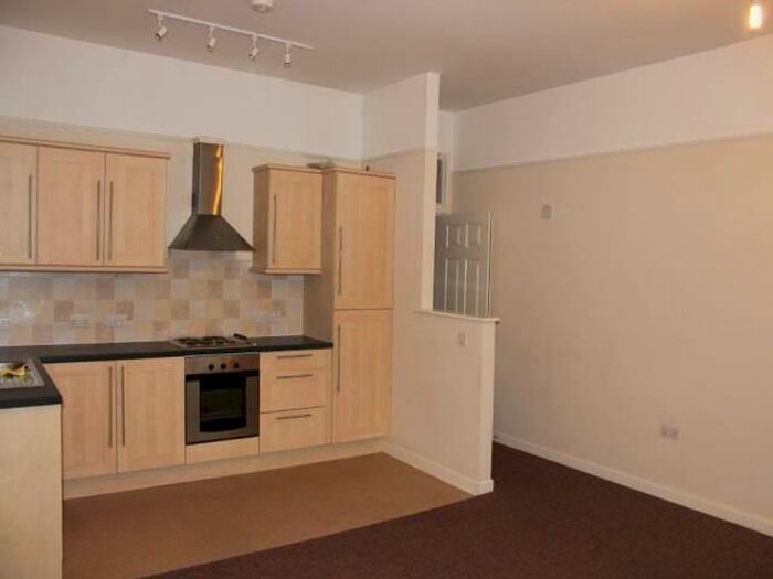2 Bedroom Flat To Rent In High Street, Weston-super-Mare, North Somerset, BS23