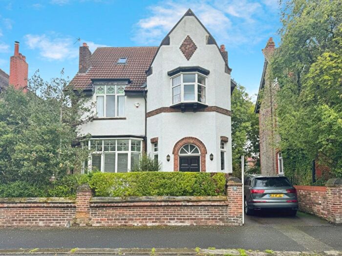 5 Bedroom Detached House To Rent In Old Broadway, Didsbury, Manchester, M20