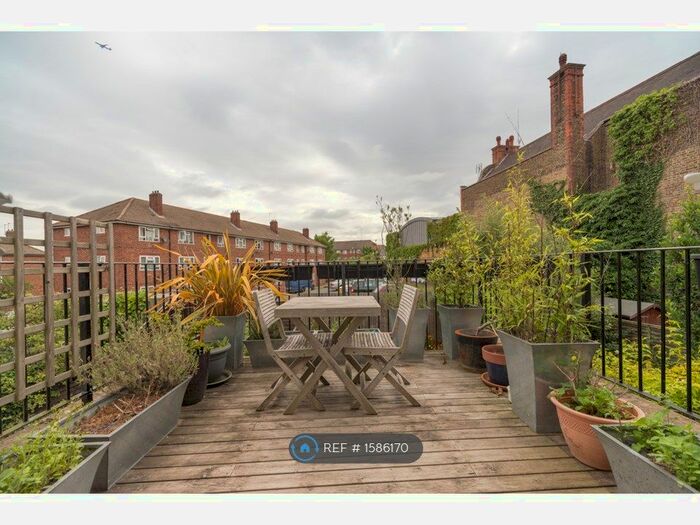 2 Bedroom Flat To Rent In Brixton, London, SW2