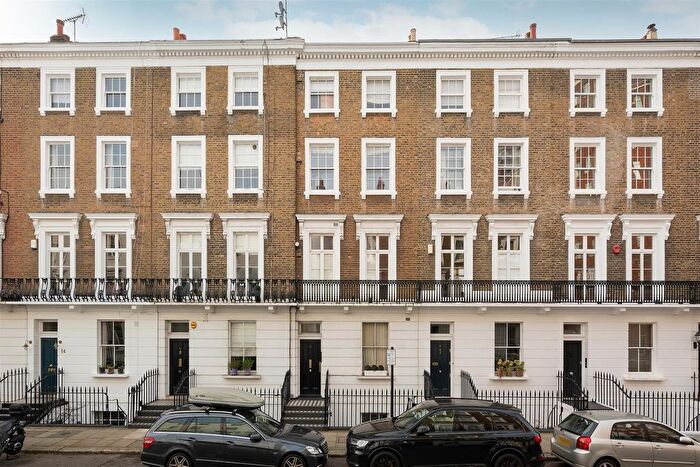 1 Bedroom Flat To Rent In Walpole Street, London, SW3