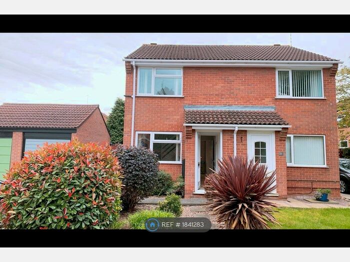 2 Bedroom Semi-Detached House To Rent In Camdale Close, Nottingham, NG9