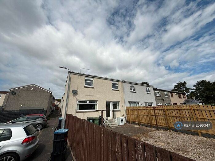 2 Bedroom Semi-Detached House To Rent In Huntly Court, Kilmarnock, KA3