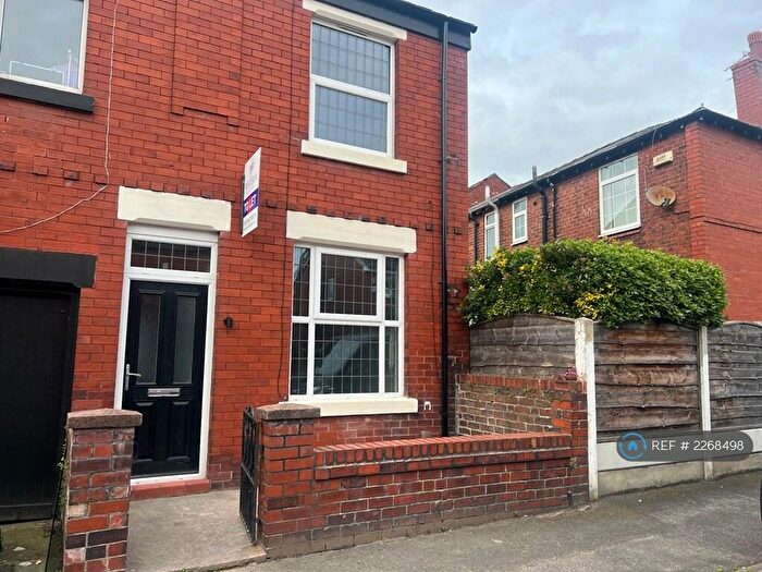 2 Bedroom Terraced House To Rent In Vine Street, Stockport, SK7