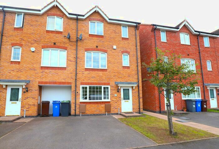 5 Bedroom Town House To Rent In Godwin Way, Trent Vale, ST4
