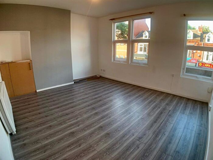 1 Bedroom Flat To Rent In Hinckley Road, Leicester, LE3