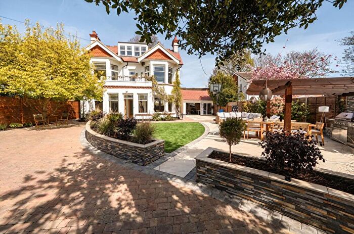 5 Bedroom Detached House For Sale In Elfin Grove, Bognor Regis, PO21