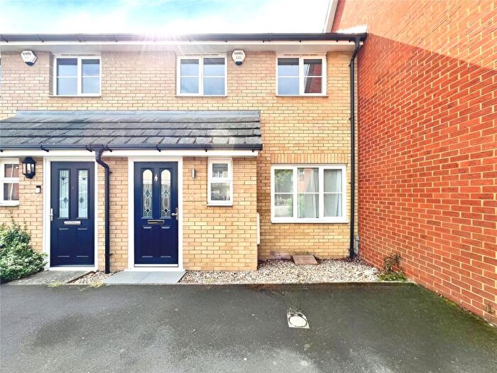 3 Bedroom End Of Terrace House To Rent In The Chimes, Hoo, Rochester, Kent, ME3