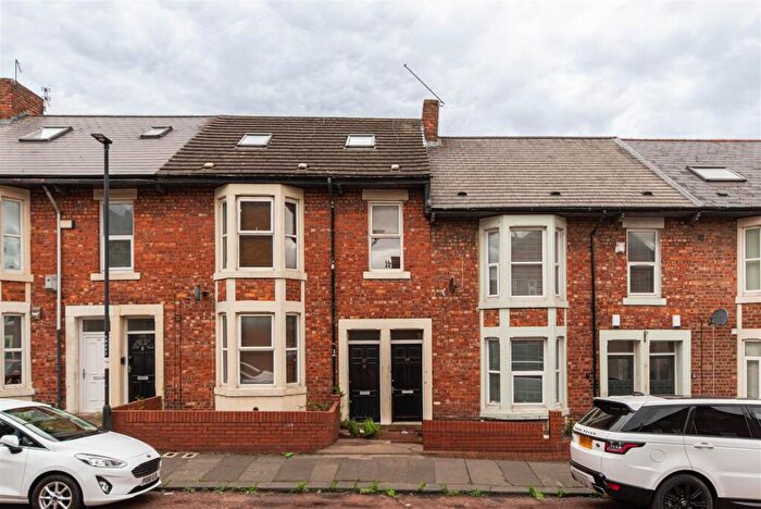6 Bedroom Maisonette To Rent In Stratford Road, Heaton, Newcastle Upon Tyne, NE6
