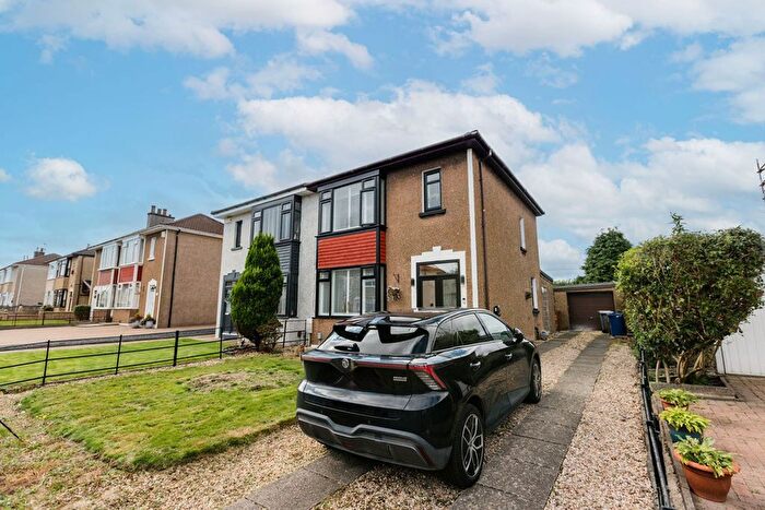 3 Bedroom Semi-Detached House For Sale In Marjory Road, Renfrew, PA4
