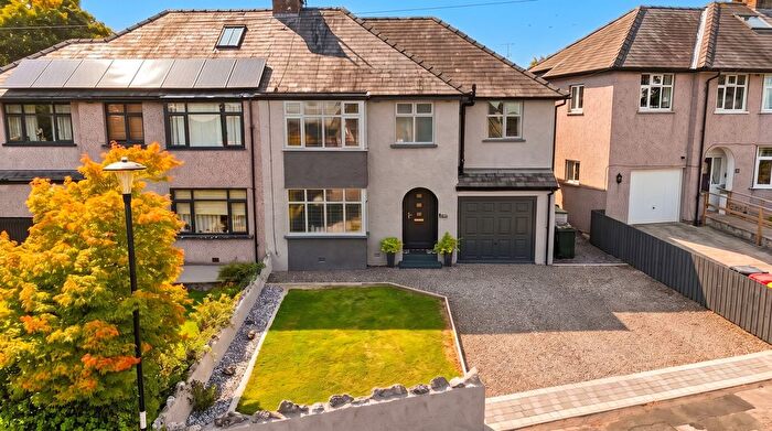 4 Bedroom Semi Detached House For Sale In Emesgate Lane, Silverdale, LA5