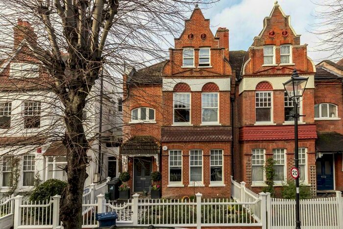 5 Bedroom Property To Rent In Esmond Road, London, W4