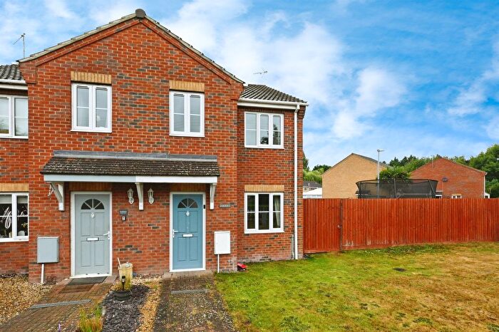3 Bedroom Semi-Detached House For Sale In Isle Road, Outwell, Wisbech, PE14
