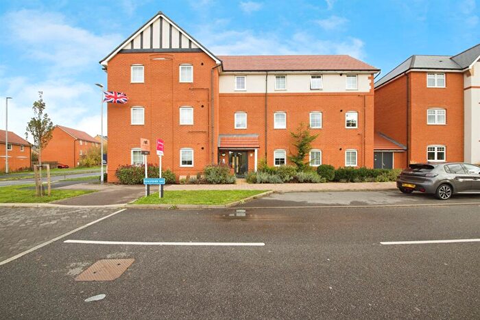 1 Bedroom Flat For Sale In Kingfisher Way, Harlow, CM17