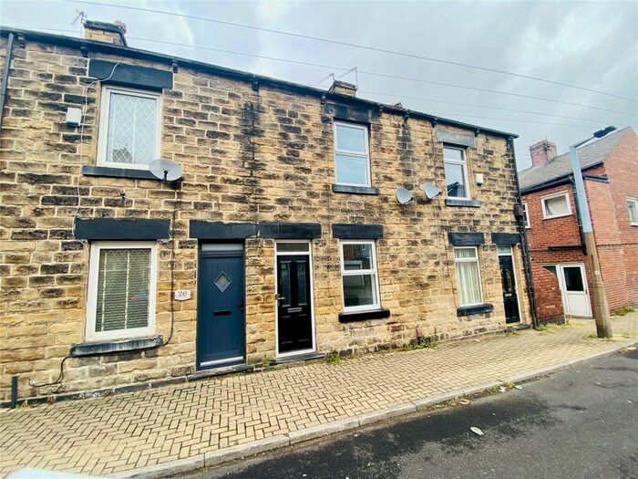 2 Bedroom Terraced House To Rent In Wall Street, Barnsley, South Yorkshire, S70