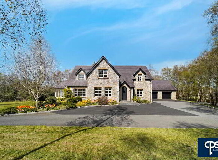 4 Bedroom Detached House For Sale In Hawthorn Road, Omagh, BT79