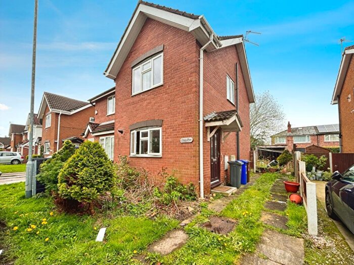 2 Bedroom Semi Detached House For Sale In Carrgreen Close, Manchester, Greater Manchester, M19