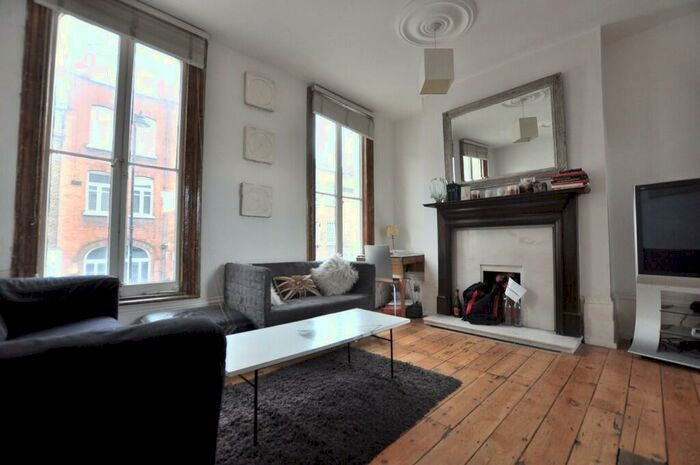 3 Bedroom Flat To Rent In New Road, London, E1