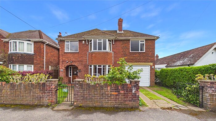 4 Bedroom Detached House For Sale In Chobham, Woking, Surrey, GU24