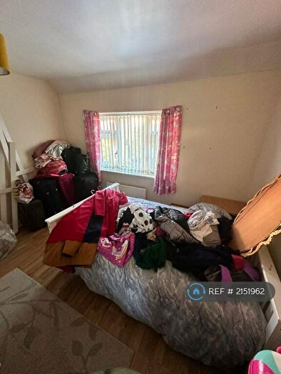 3 Bedroom Terraced House To Rent In Kendal Drive, Leeds, LS15