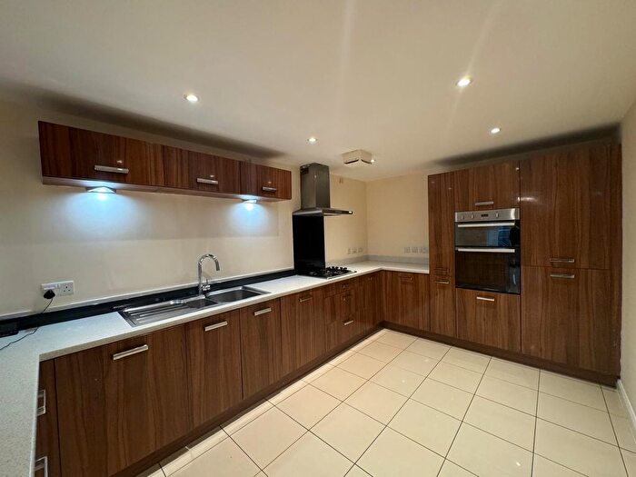 4 Bedroom Property To Rent In Kestrel Grove, Hucknall, Nottingham, NG15