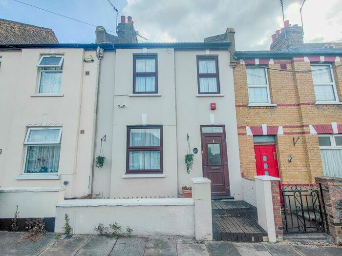 2 Bedroom Terraced House To Rent In Alabama Street, Plumstead, London, SE18