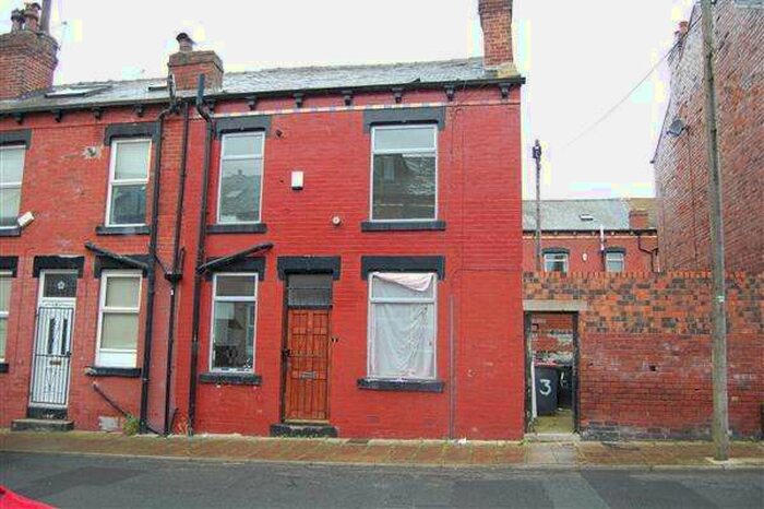 1 Bedroom Terraced House To Rent In Claremont Street, Leeds, LS12