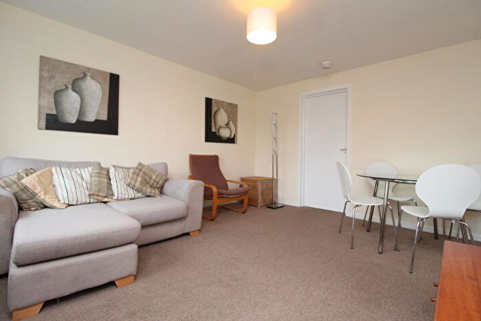 1 Bedroom Flat To Rent In Loch Shin, St Leonards, G74