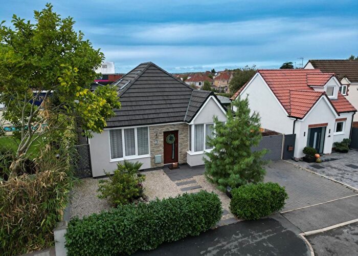 4 Bedroom Detached House For Sale In Howard Road, Staple Hill, Bristol, BS16