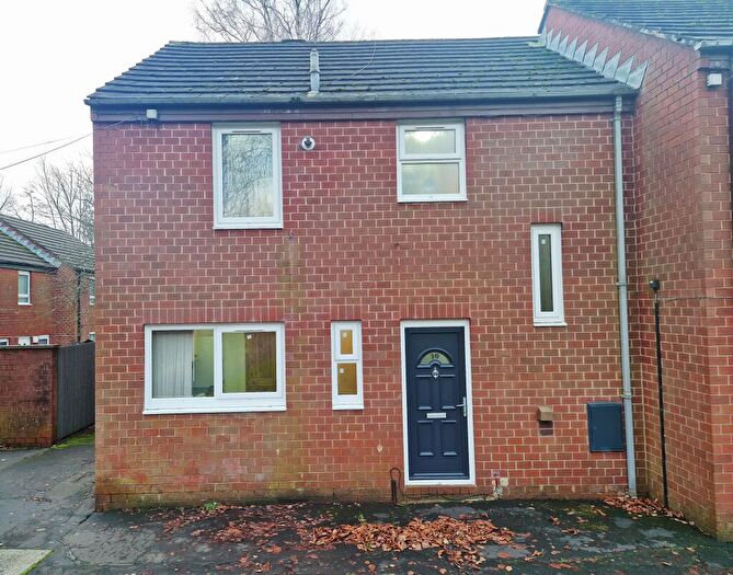 3 Bedroom End Of Terrace House To Rent In Denville Road, BB1