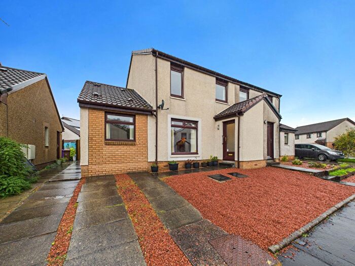 3 Bedroom Semi-Detached House For Sale In Pennyvenie Way, Irvine, KA11
