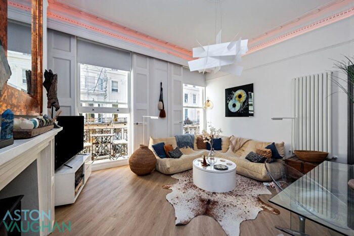 2 Bedroom Flat For Sale In Cavendish Place, Brighton, BN1