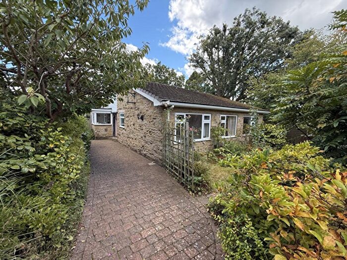 3 Bedroom Bungalow For Sale In Newfield Croft, Dore, Sheffield, South Yorkshire, S17