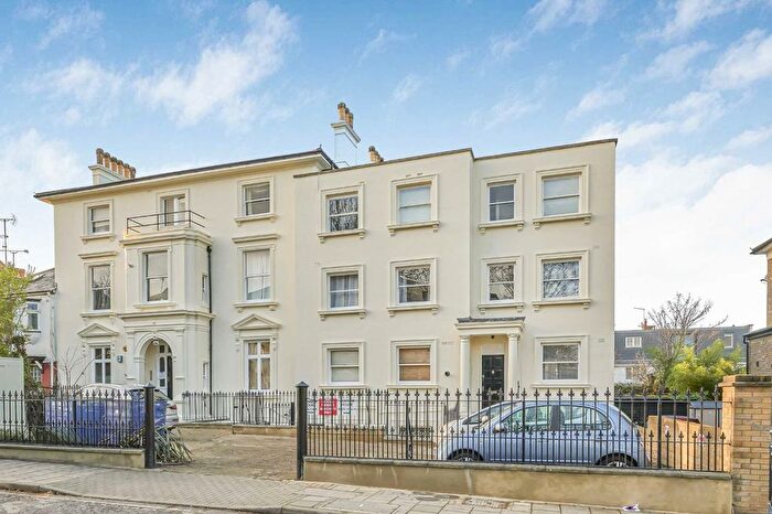 1 Bedroom Flat To Rent In Park Hill, London, SW4
