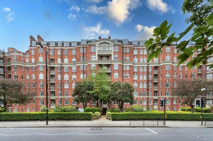 3 Bedroom Flat To Rent In Clive Court, Maida Vale, W9