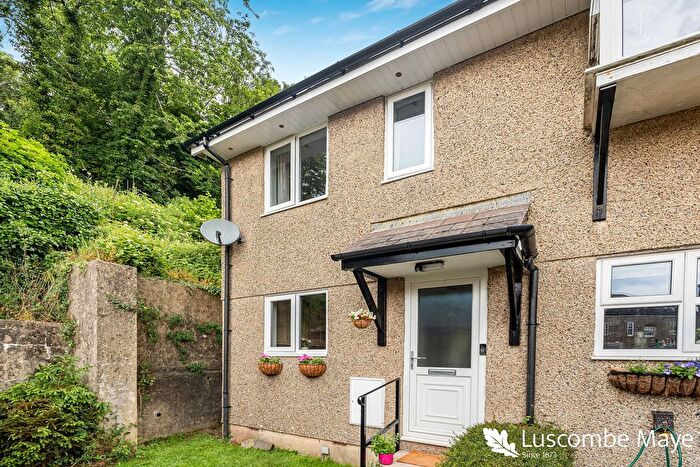 2 Bedroom End Terrace House For Sale In Packs Close, Harbertonford, TQ9