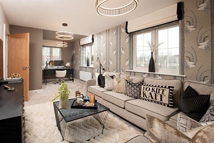 4 Bedroom Detached House For Sale In Stoke Road Desborough Northamptonshire, NN14