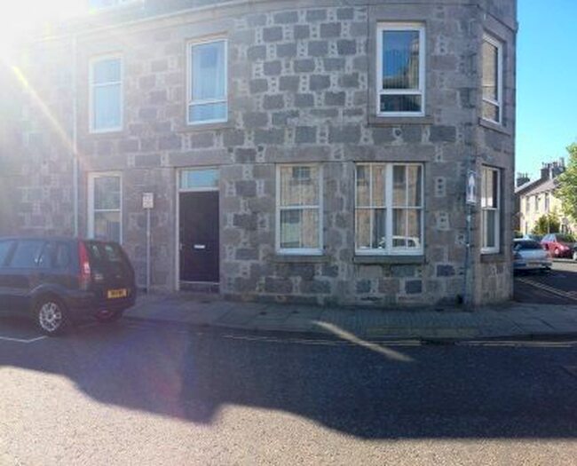 2 Bedroom Flat To Rent In Claremont Steet, West End, Aberdeen, AB10
