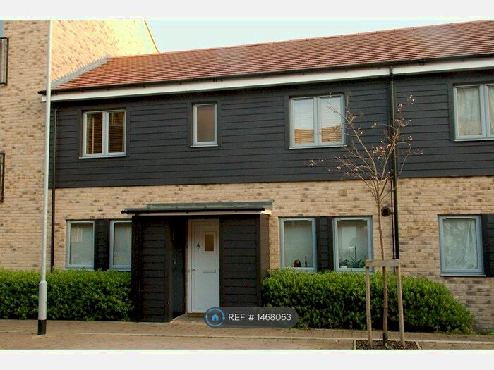 3 Bedroom Terraced House To Rent In Alice Bell Close, Cambridge, CB4