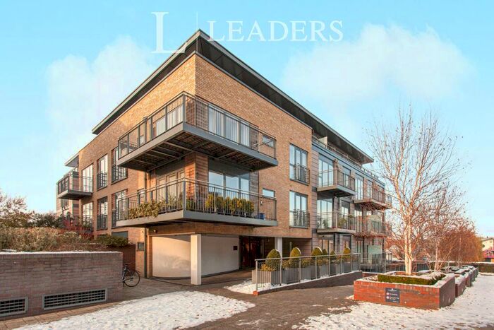 2 Bedroom Property To Rent In Darwin House, Riverside, Cambridge, CB5